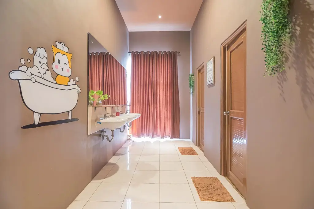 Пангандаран: Formerly RedDoorz Hostel @ Grand Pangandaran