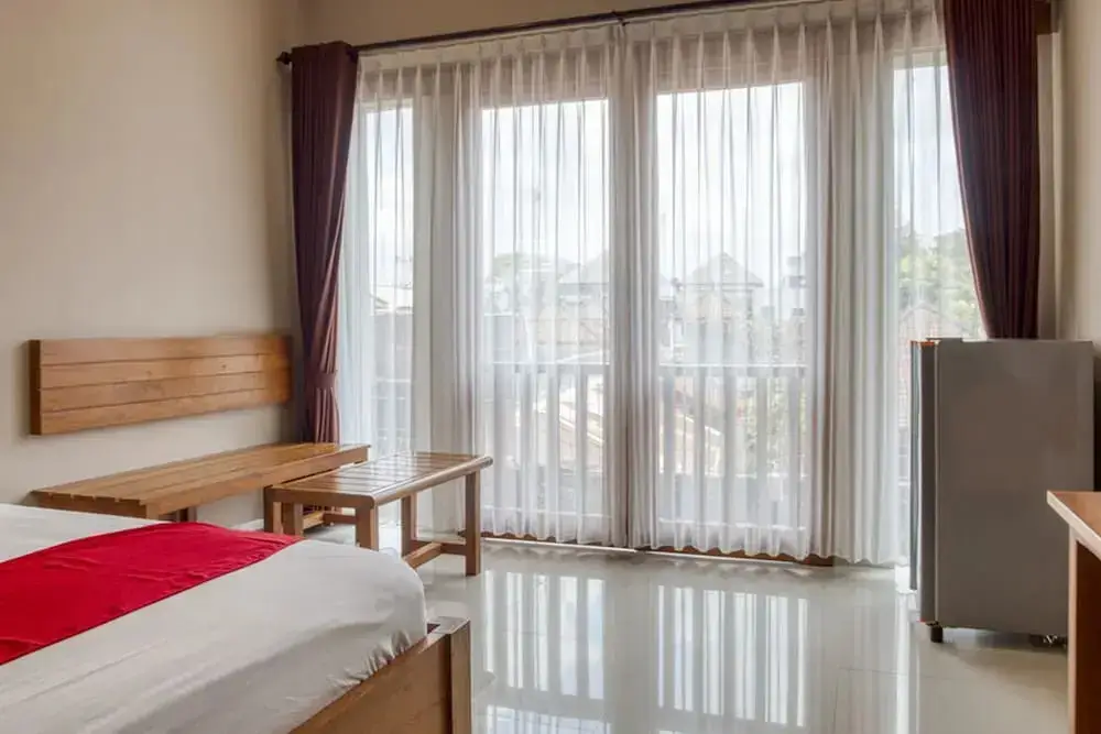 Падангсамбиан: RedDoorz @ Gunung Sanghyang Kerobokan