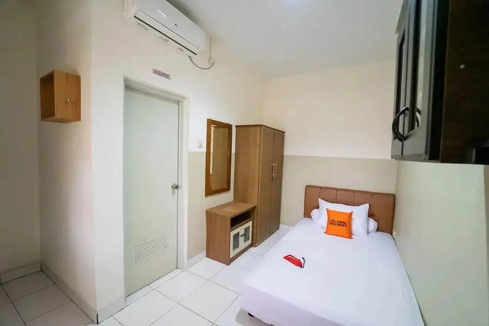 Бандунг: KoolKost near BTC Fashion Mall 2