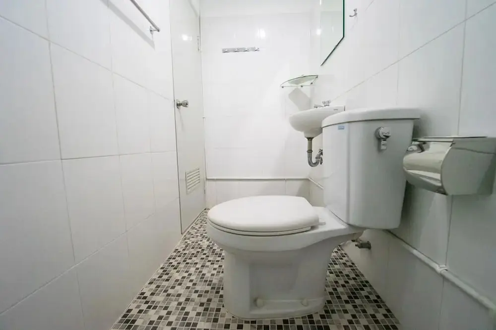 Бандунг: KoolKost near BTC Fashion Mall 2