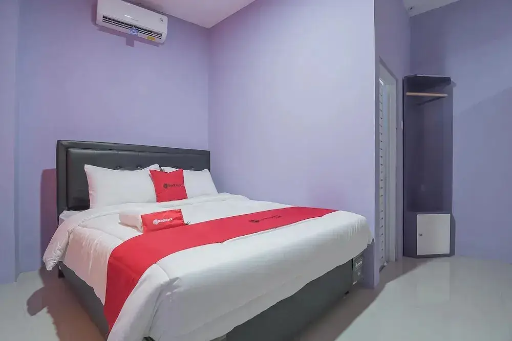 Чимахи: RedDoorz @ Gatot Subroto Street Bandung 2