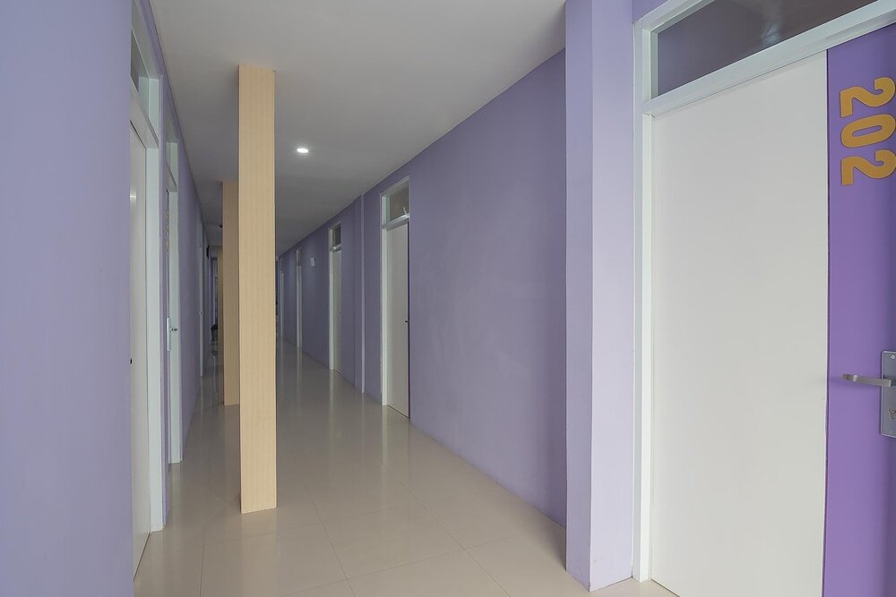 Чимахи: RedDoorz @ Gatot Subroto Street Bandung 2