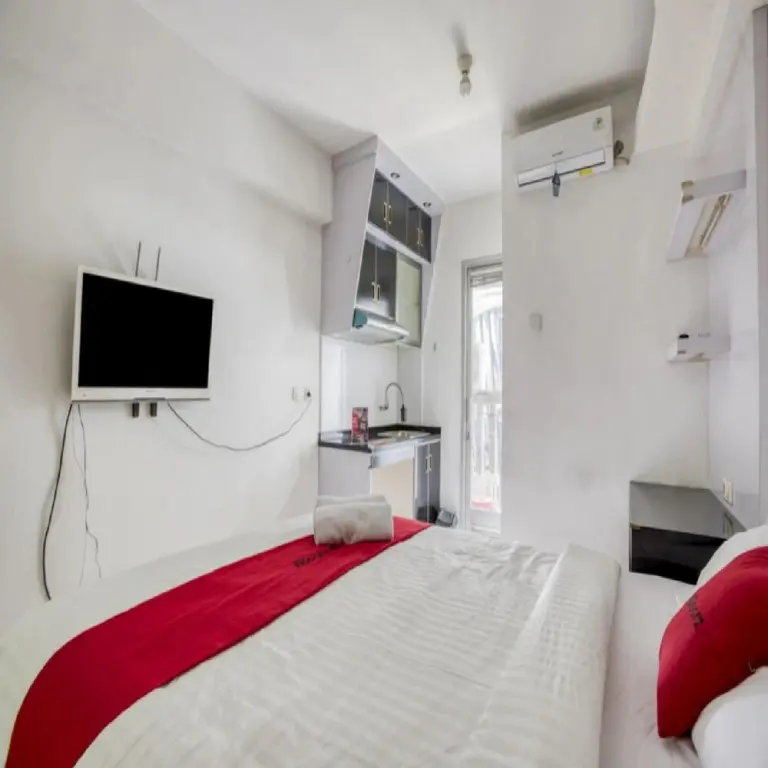 Джакарта: RedDoorz Apartment @ Green Bay Pluit