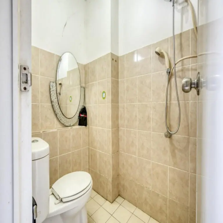 Джакарта: RedDoorz Apartment @ Green Bay Pluit