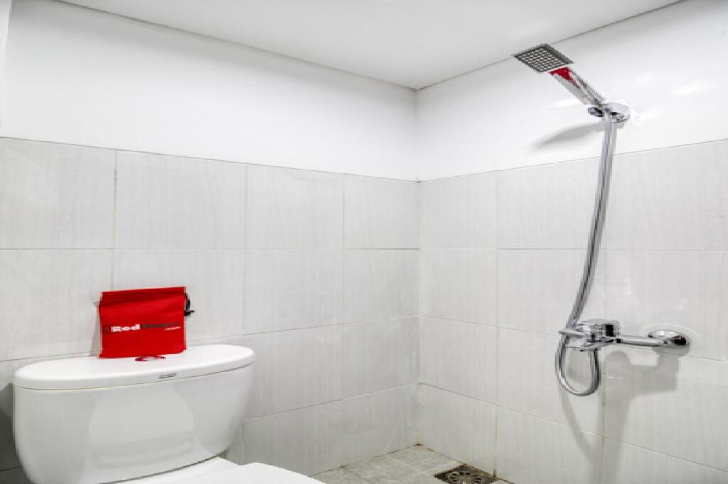 Джокьякарта: RedDoorz Syariah near Galeria Mall Yogyakarta