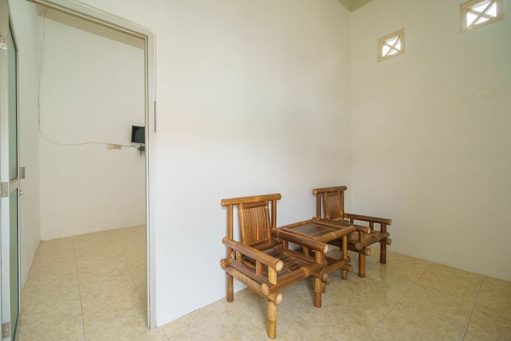 Лубуклингау: RedDoorz near Watervang Lubuk Linggau 2