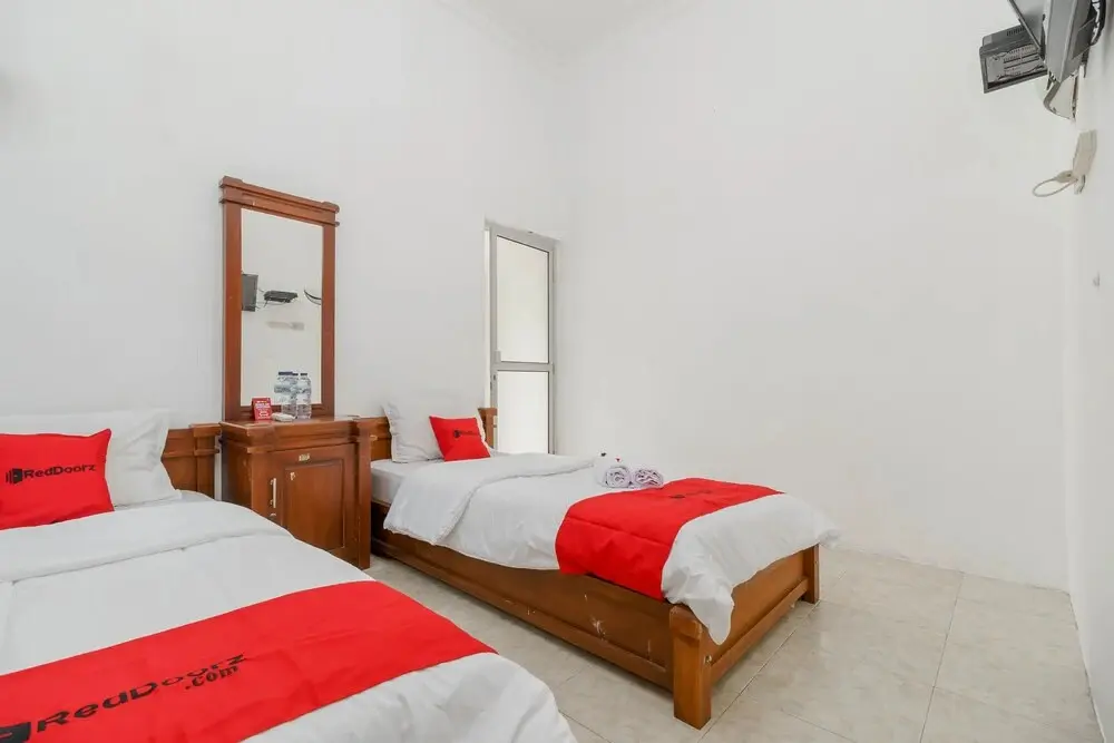 Лубуклингау: RedDoorz near Watervang Lubuk Linggau 2