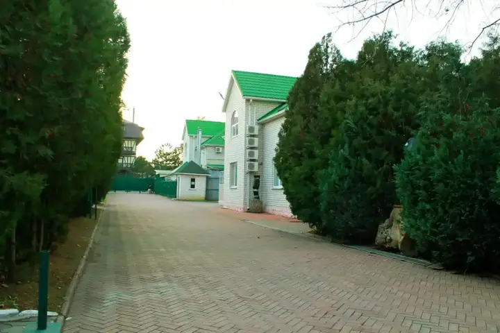 Анапа: База Отдыха Джемете
