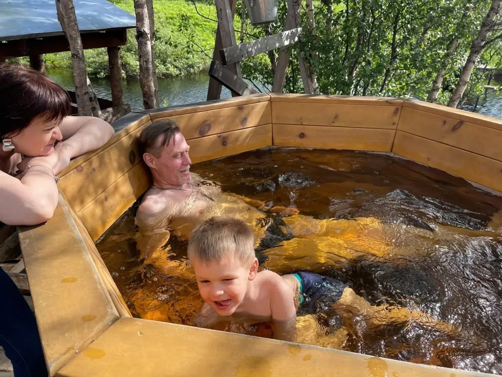 Кильдинстрой: База Отдыха Eco Village Park