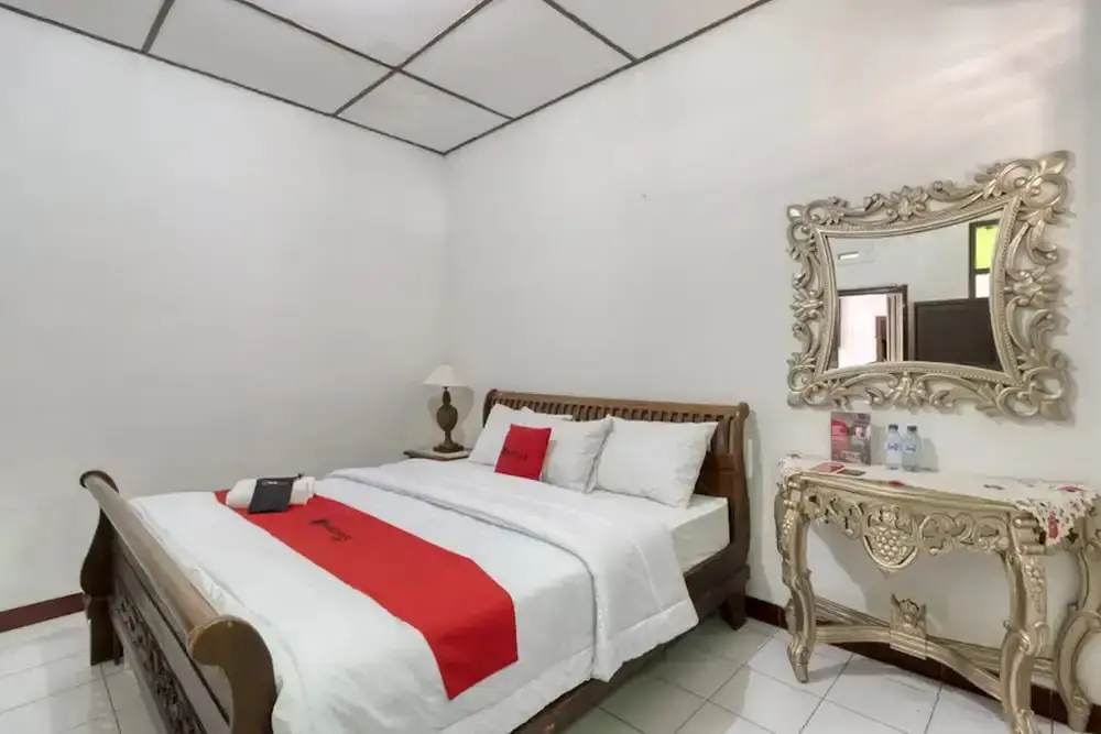 Джокьякарта: RedDoorz Syariah Near Wijilan 2 Yogyakarta