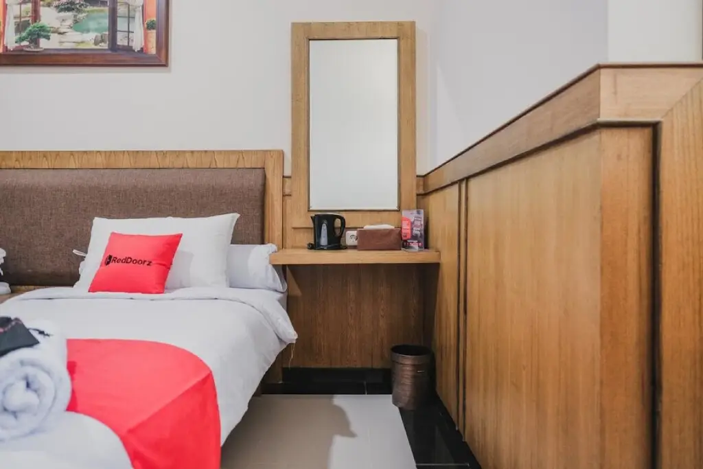 Бандар-Лампунг: RedDoorz Plus @ Jalan Dr. Cipto Mangunkusumo Lampung