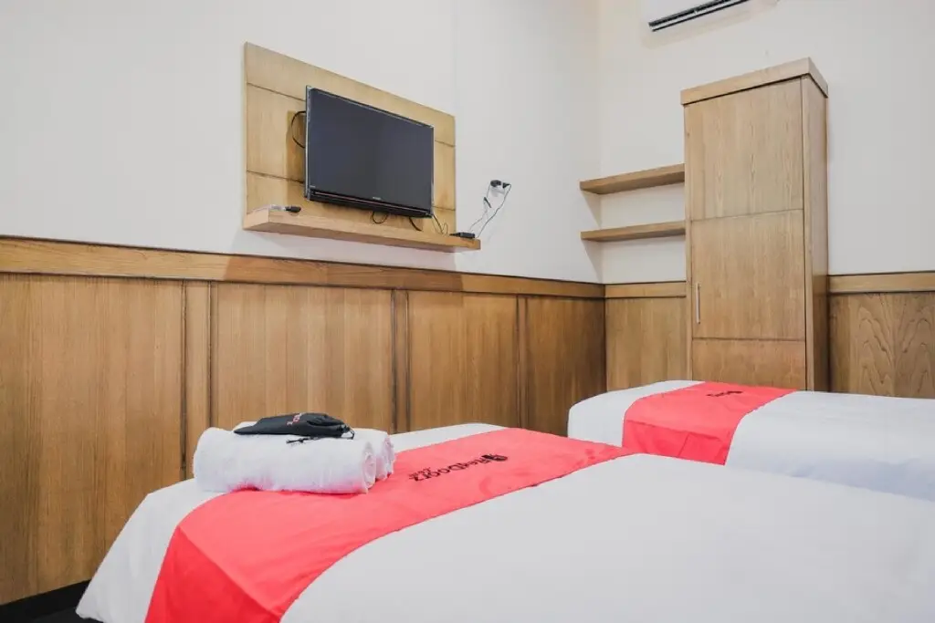 Бандар-Лампунг: RedDoorz Plus @ Jalan Dr. Cipto Mangunkusumo Lampung