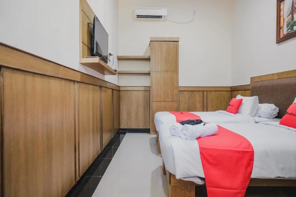 Бандар-Лампунг: RedDoorz Plus @ Jalan Dr. Cipto Mangunkusumo Lampung