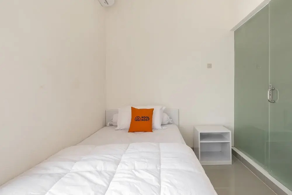 Сурабая: KoolKost near T2 Juanda Airport