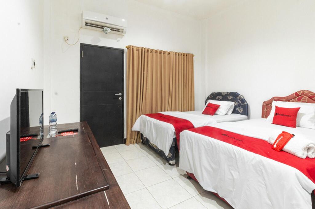 Манадо: RedDoorz near Bahu Mall Manado