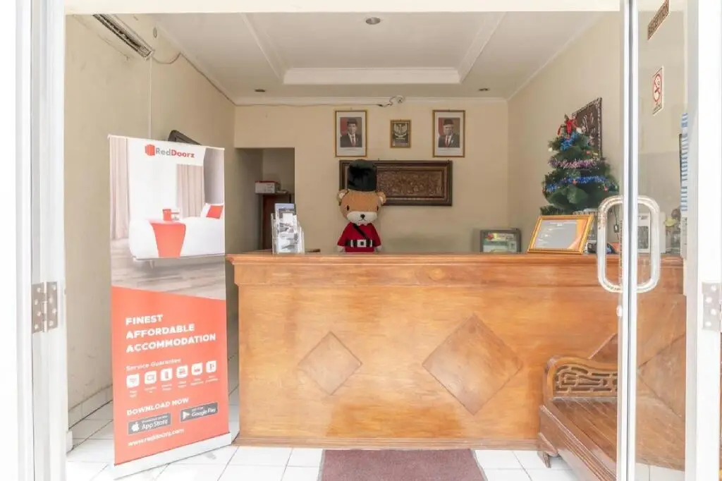 Бекаси: RedDoorz Plus near Tambun Station