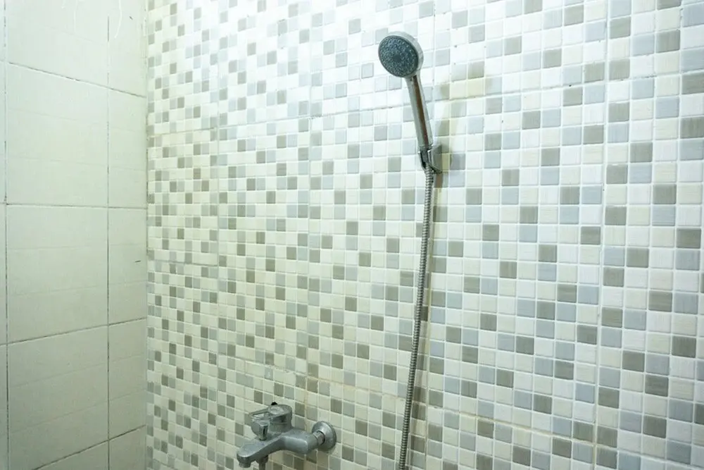 Энде: RedDoorz Plus @ Ende City Center