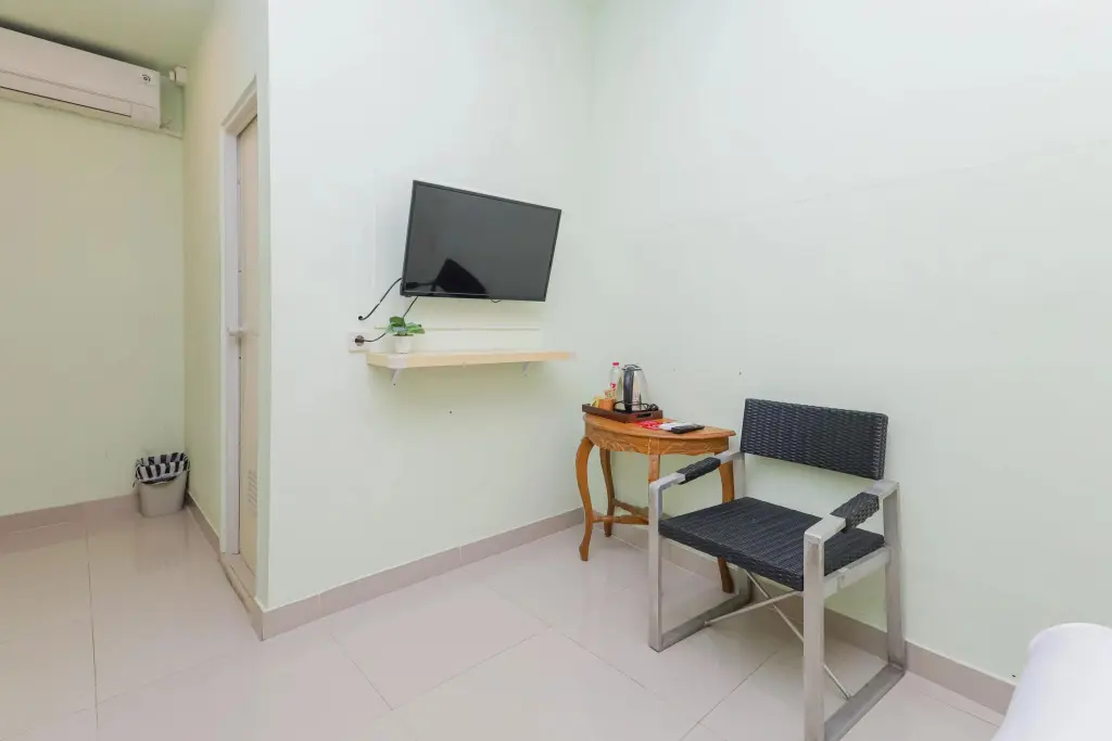 Мадиун: RedDoorz near Alun Alun Madiun