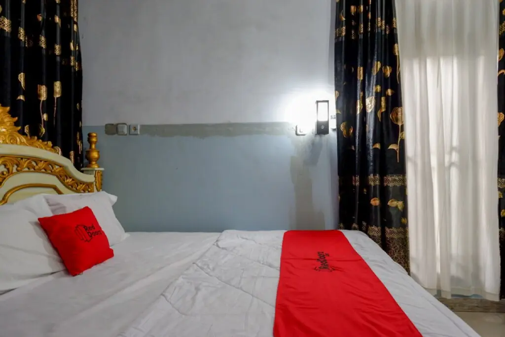Нумана: RedDoorz @ Wangi Wangi Island Wakatobi