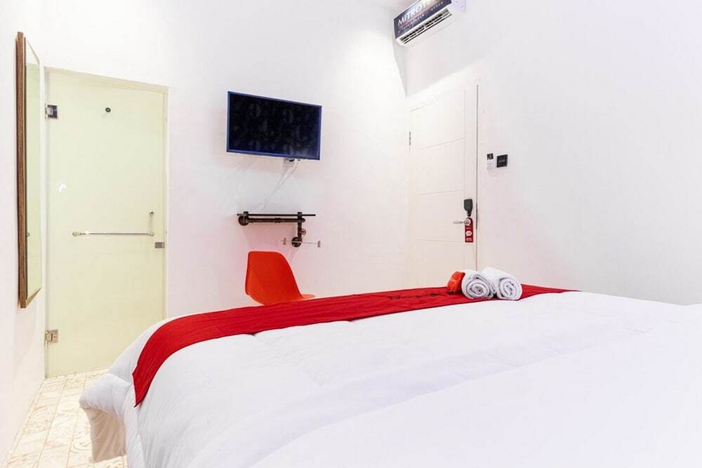 Медан: RedDoorz Plus near Ringroad City Walks Medan 2
