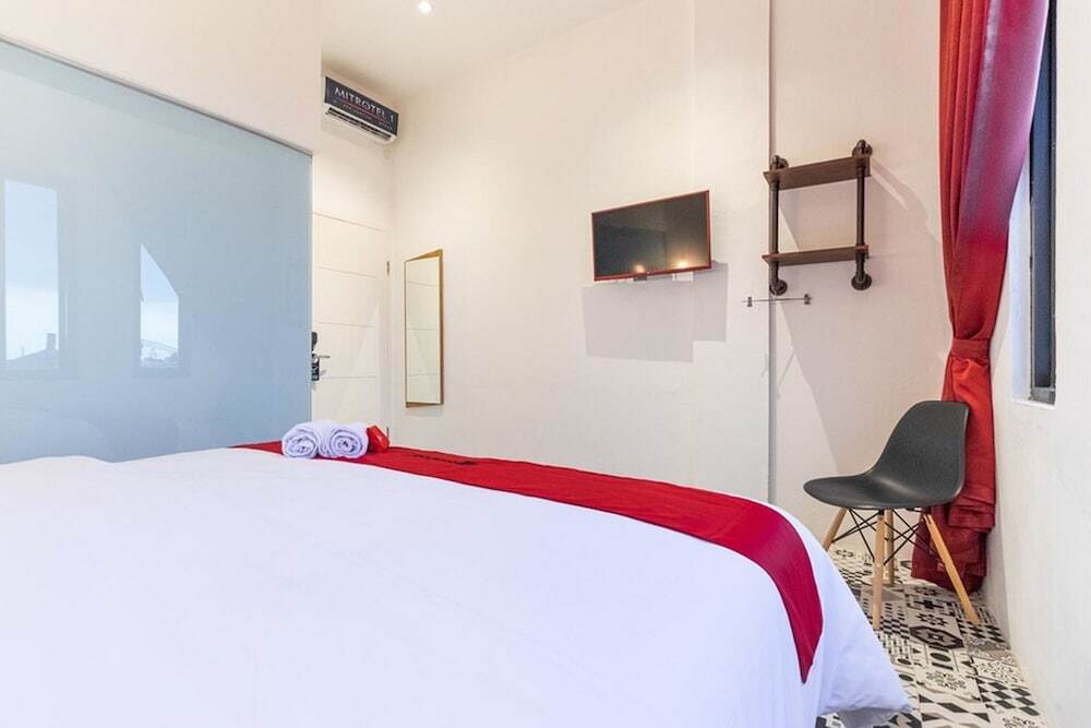 Медан: RedDoorz Plus near Ringroad City Walks Medan 2