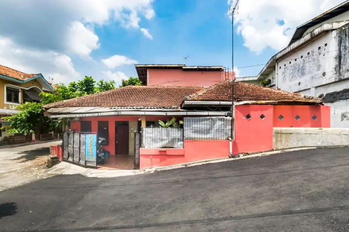 Джокьякарта: Penginapan Pugeran - Hostel