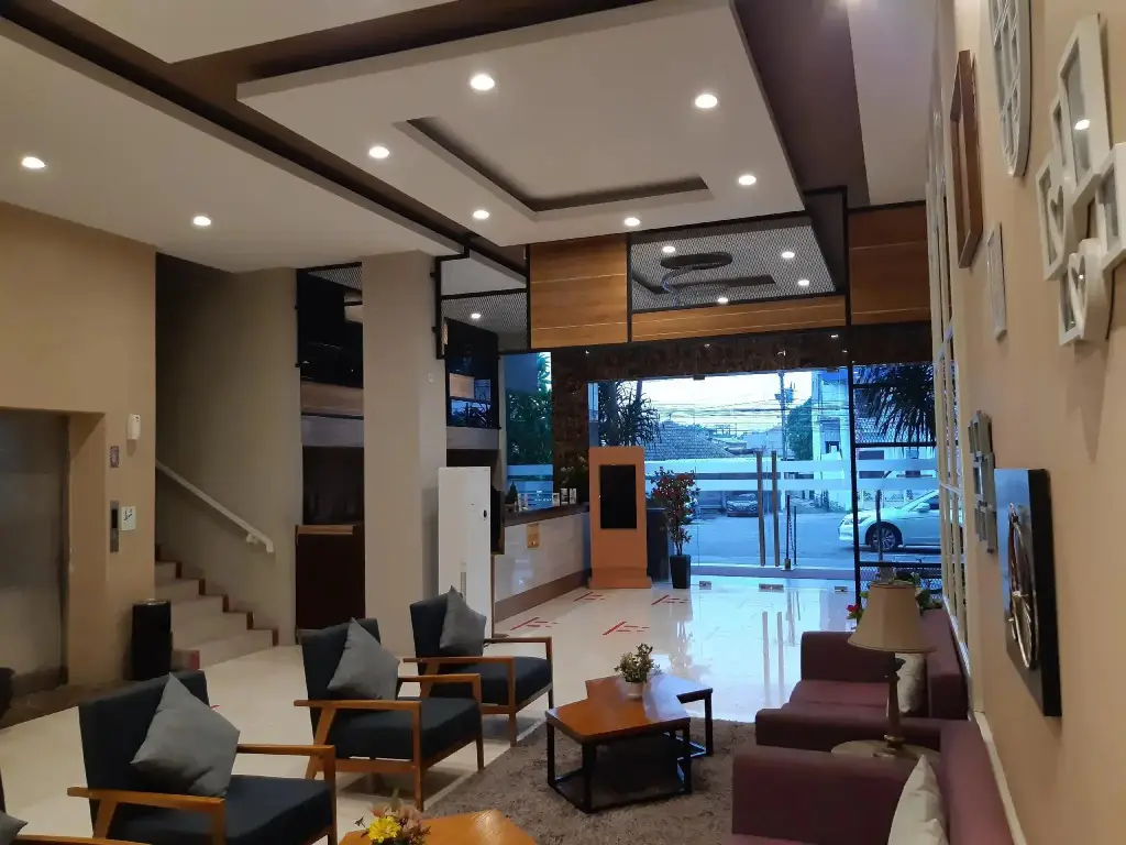 Семаранг: Triizz Hotel Semarang by Royal Singosari (Formerly Faustine Semarang)