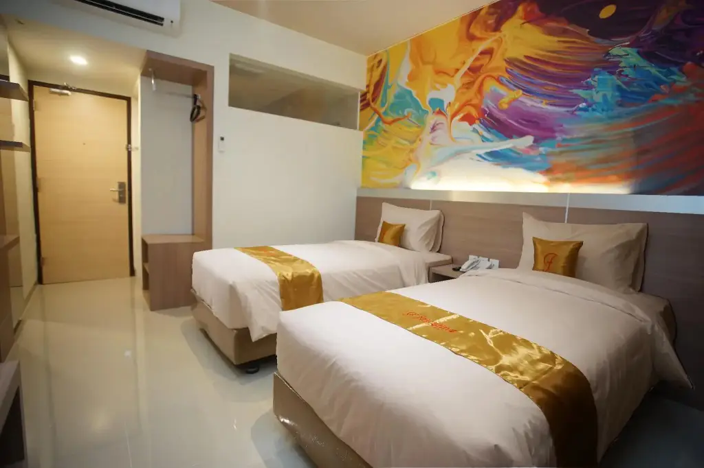 Семаранг: Triizz Hotel Semarang by Royal Singosari (Formerly Faustine Semarang)