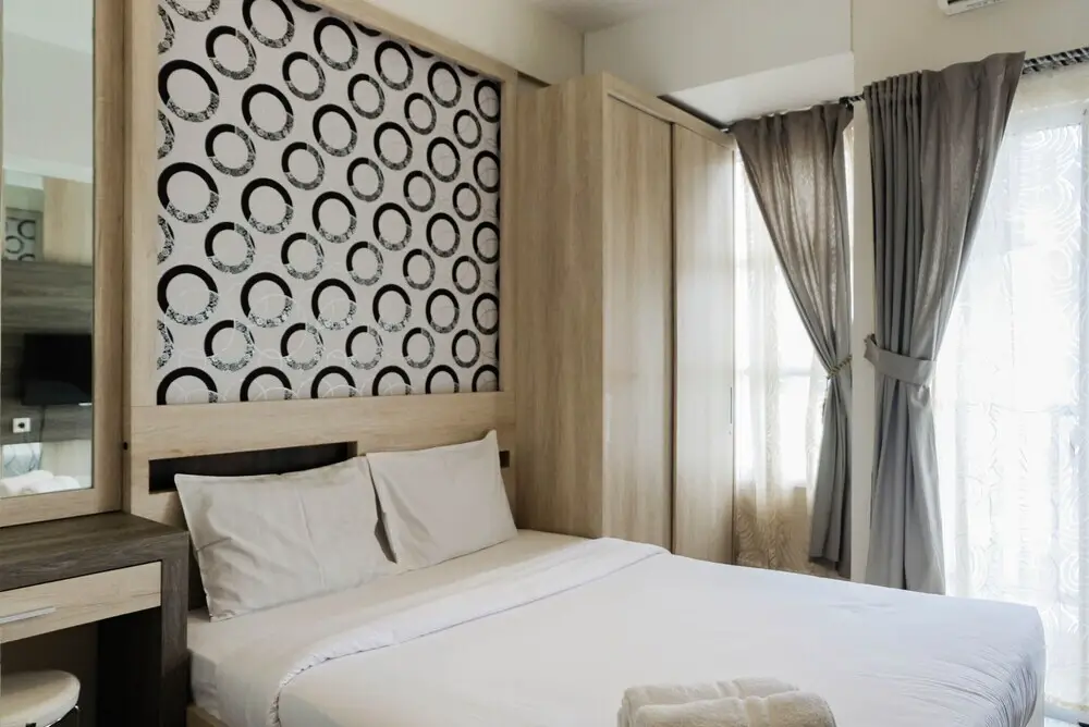 Legok: Tranquil Studio Apartment at Saveria BSD
