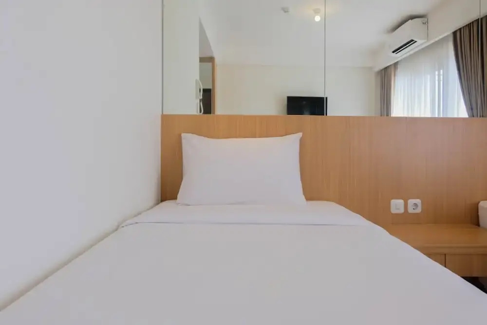Тангеранг: Twin Bed Studio Room at Annora Living Apartment