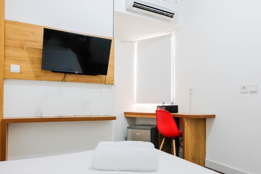 Тангеранг: Minimalist Studio Apartment at Aeropolis Residence