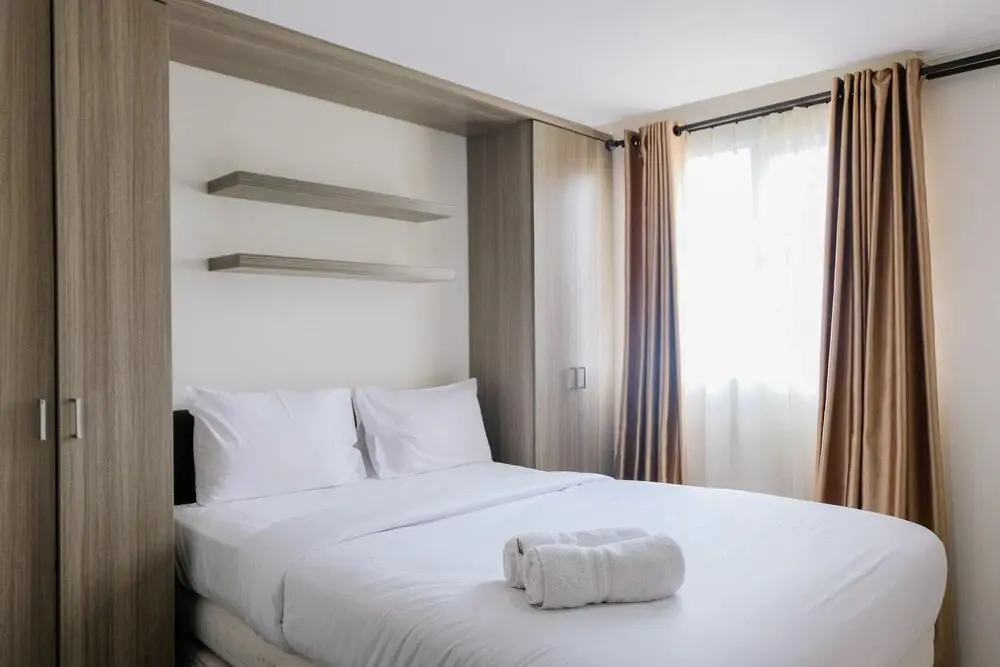 Южный Тангеранг: Comfy and Tranquil Studio Room Bintaro Icon Apartment