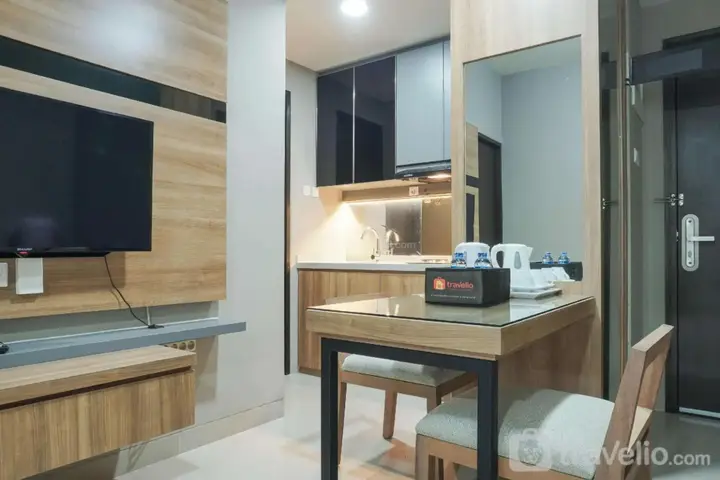 Чикаранг: Stunning Studio Apartment at Mustika Golf Residence