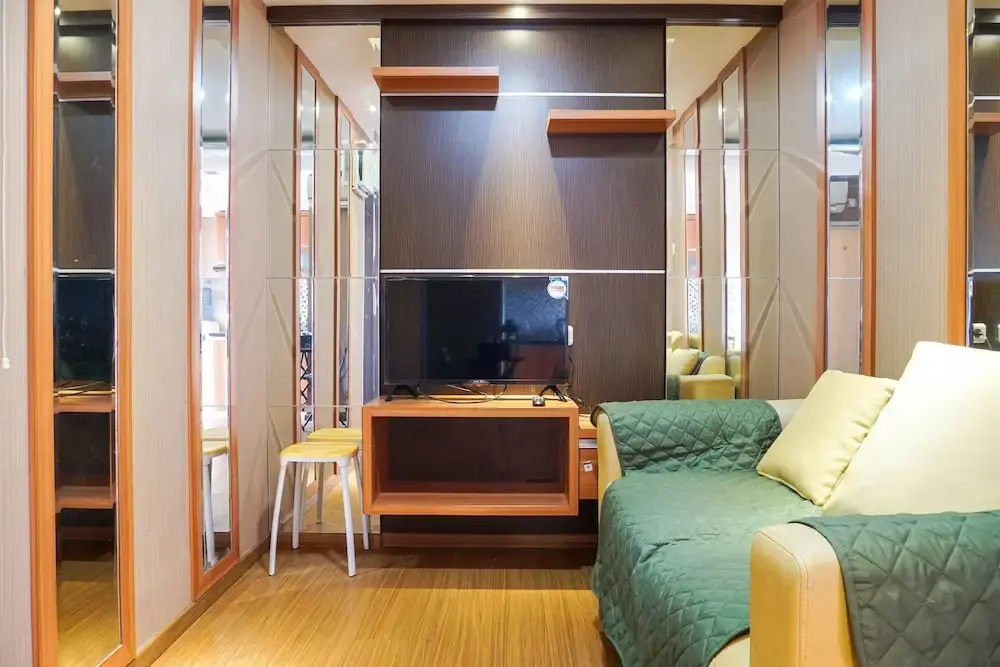 Джакарта: Clean and Comfy 2BR at Pancoran Riverside Apartment