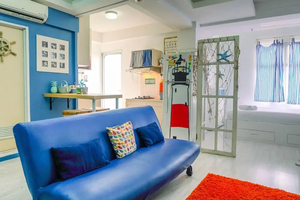 Джакарта: Functional Studio at Pancoran Riverside Apartment