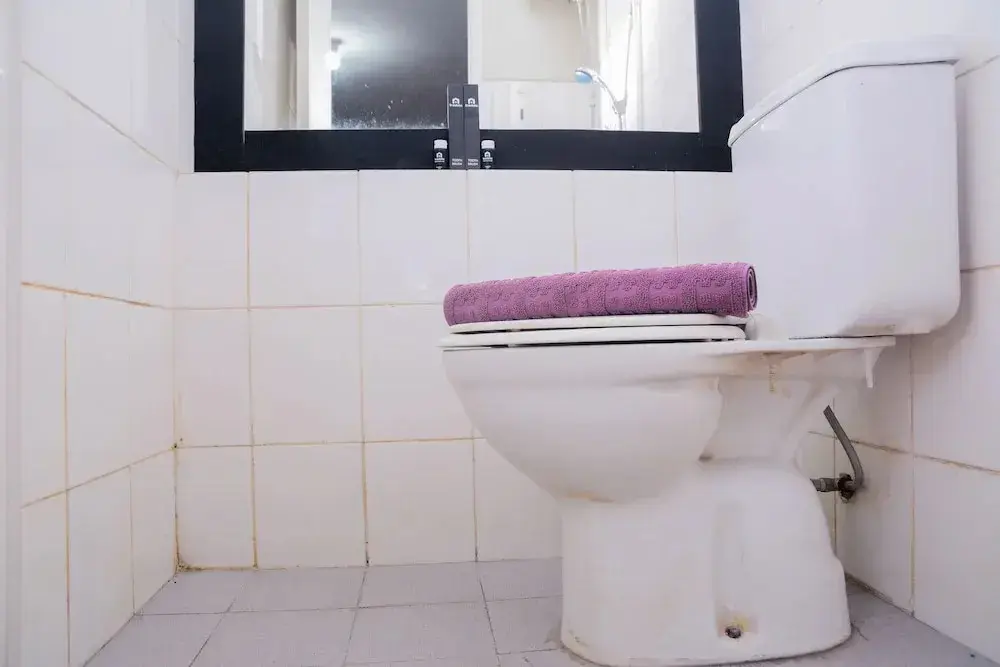 Джакарта: Simple and Cozy 2BR at Kalibata City Apartment