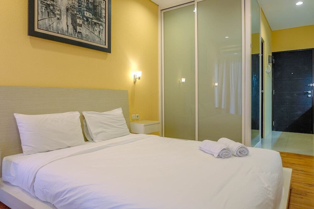 Джакарта: Minimalist Style Studio Apartment at Tamansari Semanggi