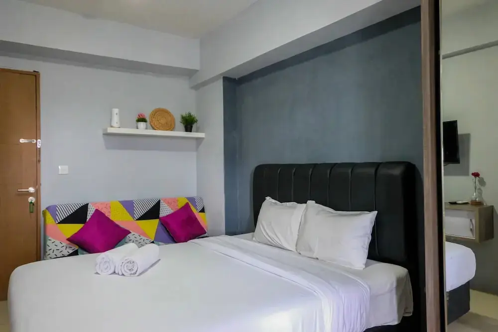 Джакарта: Minimalist Studio at Bintaro Park View Apartment