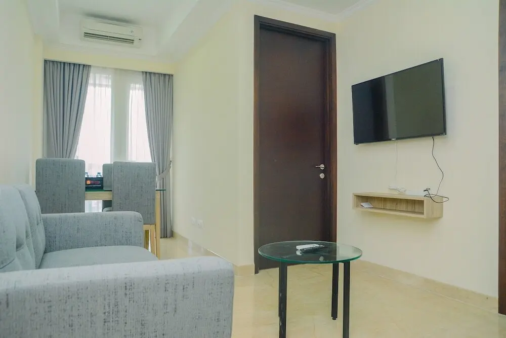 Джакарта: Wonderful 2BR at Menteng Park Apartment
