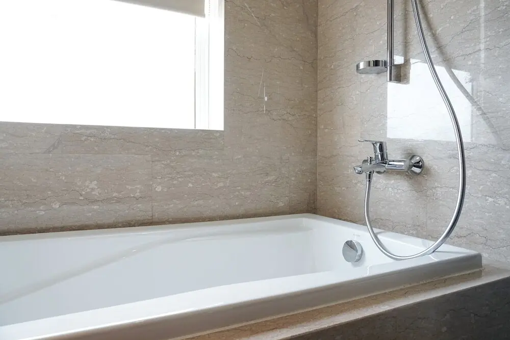 Джакарта: Cozy with Private Lift 2BR at Menteng Park Apartment