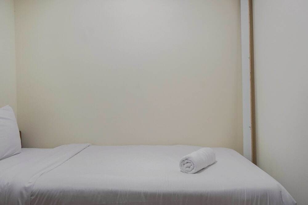 Джакарта: Exclusive 2BR Menteng Park Apartment with Private Lift