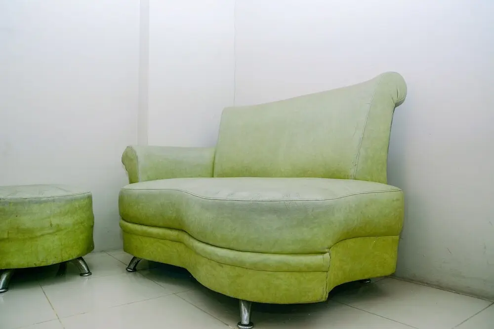 Джакарта: Comfy Studio Apartment at Grand Emerald Gading Nias Residences