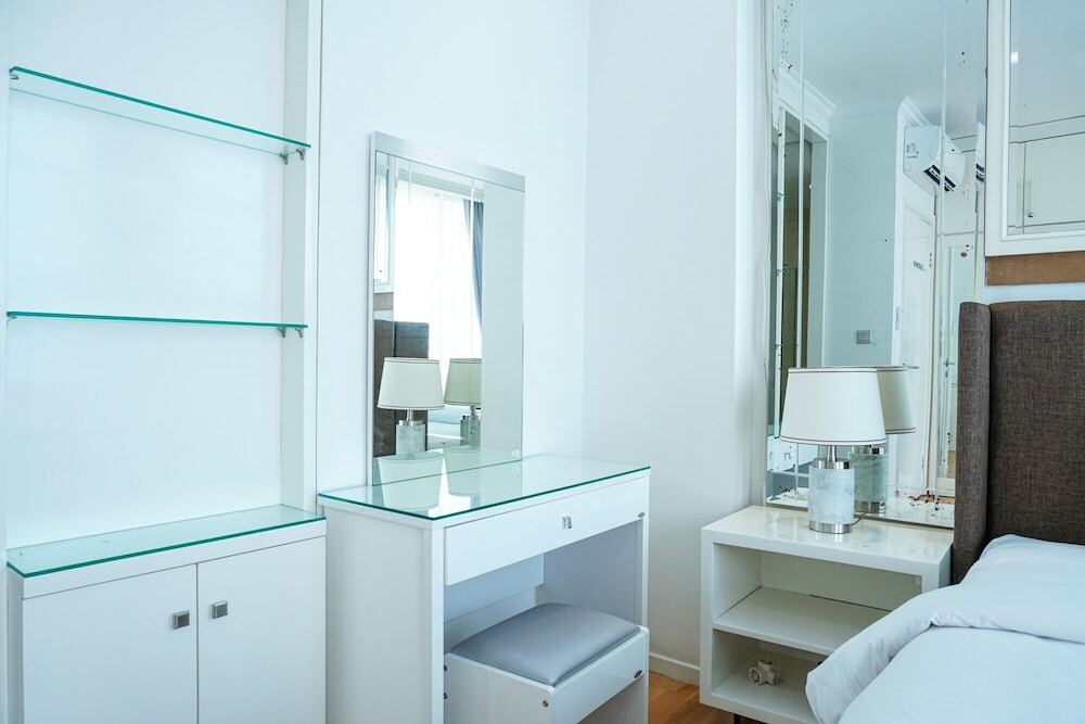 Джакарта: Stunning 2 Bedrooms Apartment at Ancol Mansion