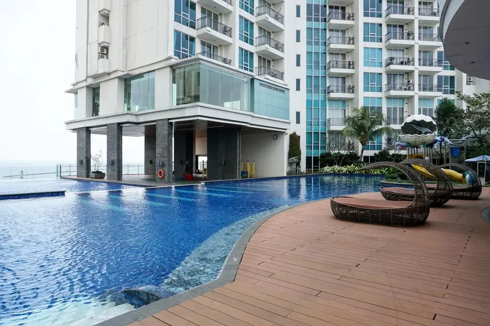 Джакарта: Spacious Studio with Sofa Bed @ Ancol Mansion Apartment