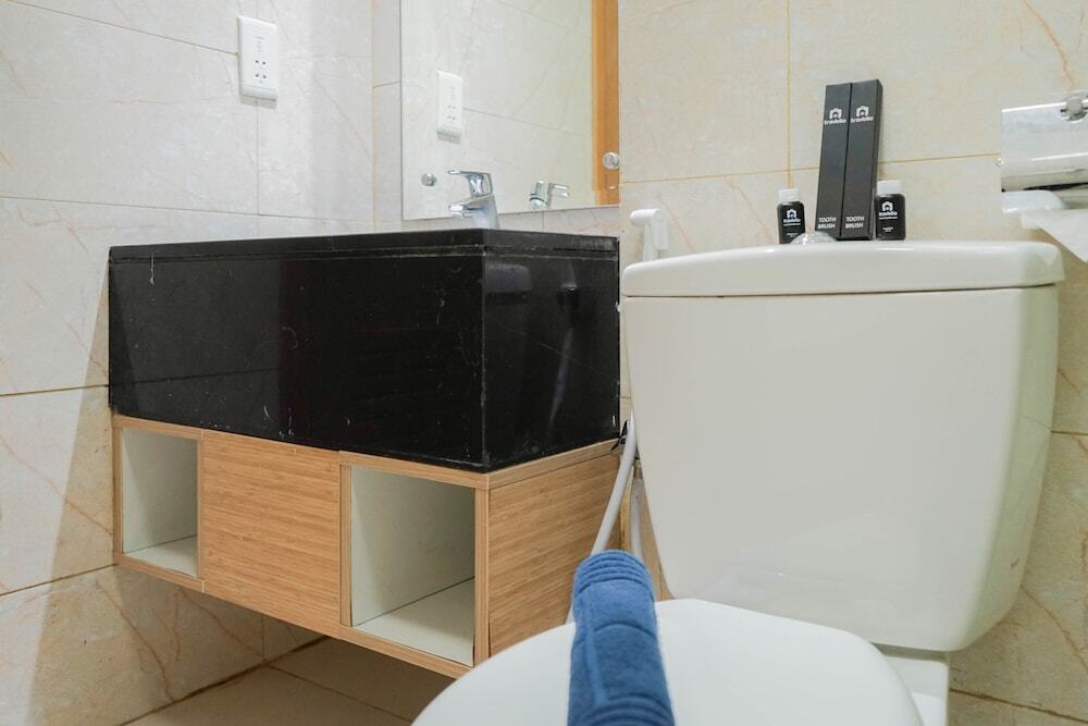 Джакарта: Modern and Stunning 2BR at The Mansion Kemayoran Apartment