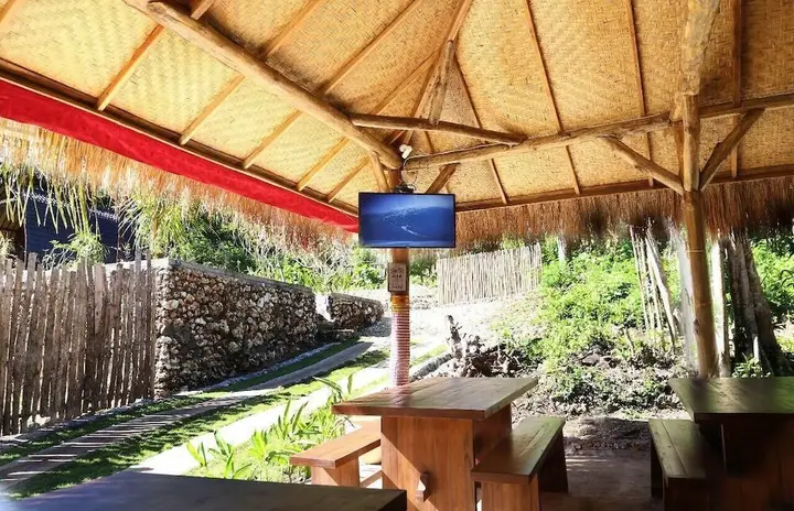 Пекату: Lumbung Wisesa Uluwatu