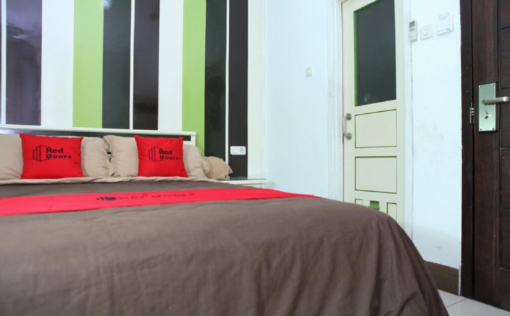 Бандунг: Rizh Garden Family Hotel