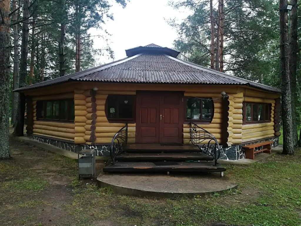 Озёрный: База Отдыха Крушинов Рог