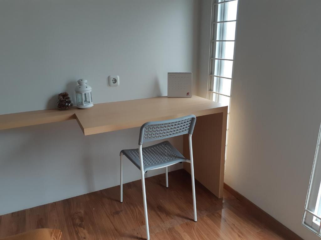 Джакарта: UROOMS Senayan