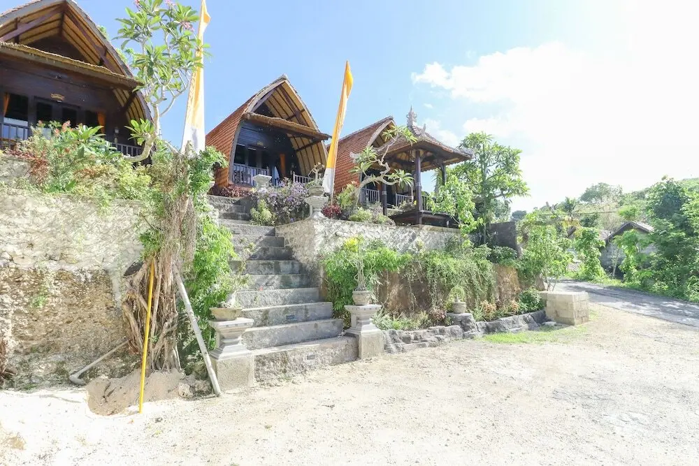 Пенида: Holy Hills Bungalow Nusa Penida